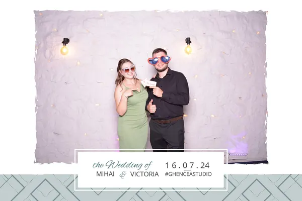 Cabina foto – Mihai & Victoria – poza 3