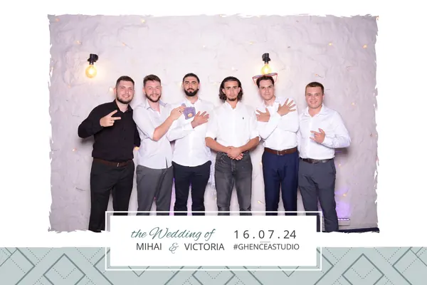 Cabina foto – Mihai & Victoria – poza 4